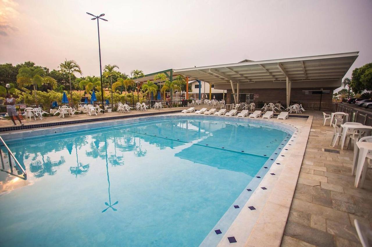 Hotel Diroma Fiori - Parque Aquatico E Muitas Piscinas Калдас Новас Екстериор снимка