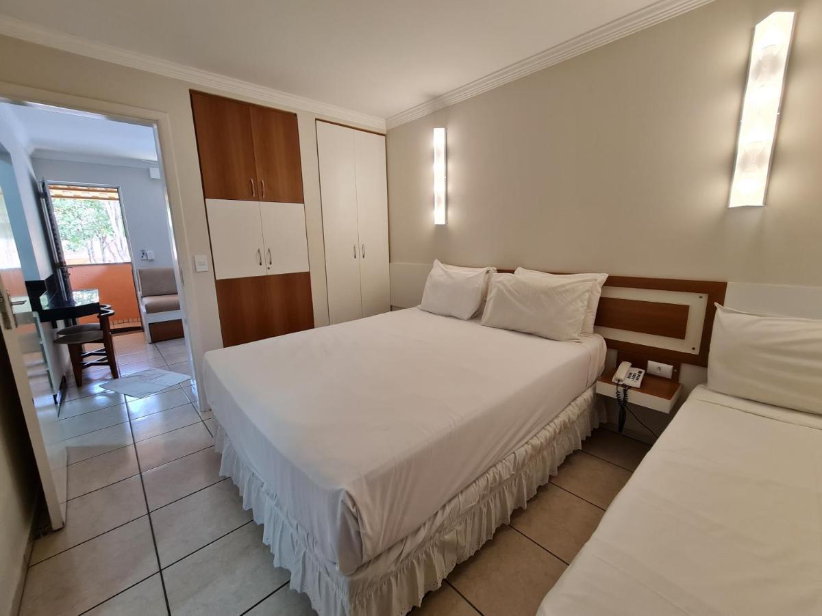 Hotel Diroma Fiori - Parque Aquatico E Muitas Piscinas Калдас Новас Екстериор снимка